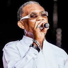 Ken Boothe toont hoe het moet @ VK