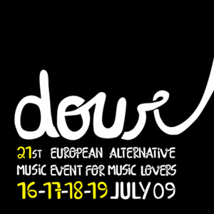 Dour 2009: Sly & Robbie & Bitty rule 