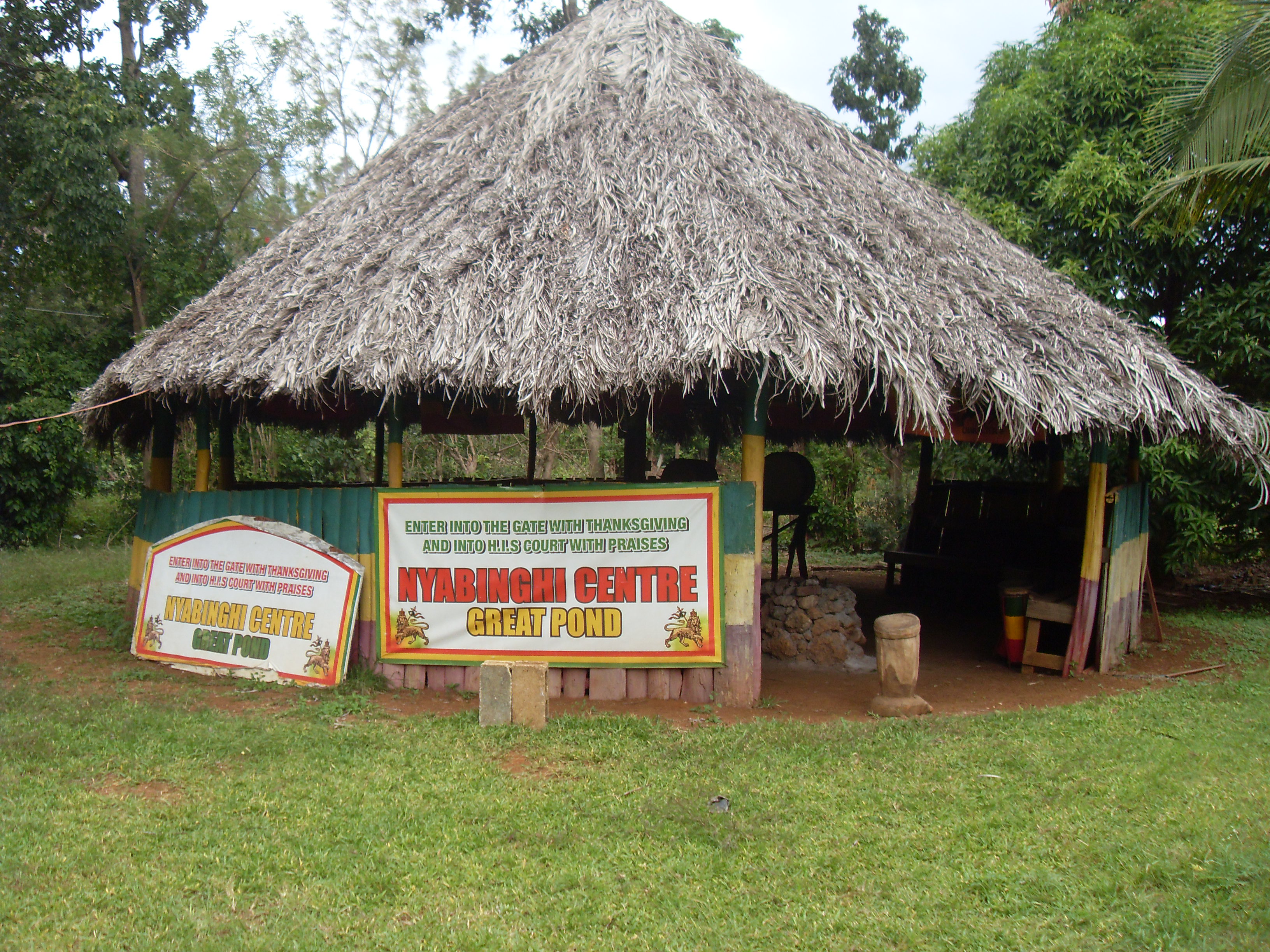 Jamaica, land we still love Part 1: Babylon vs Nyabinghi