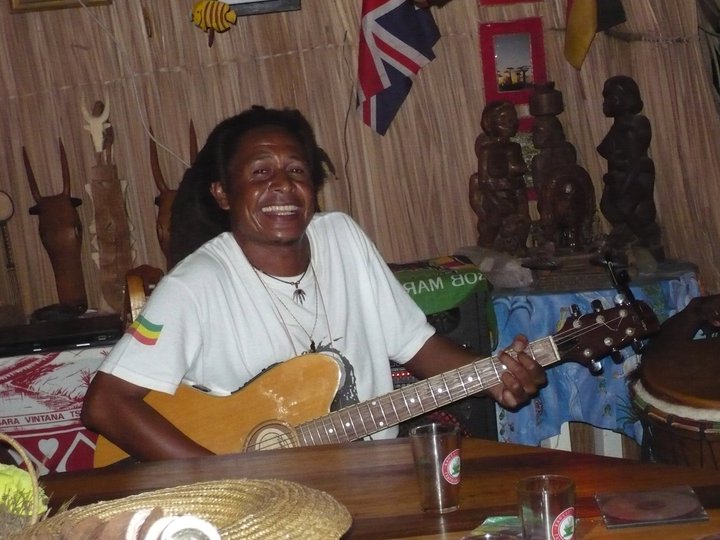 MADAGASCAR: Morondava, l'Oasis