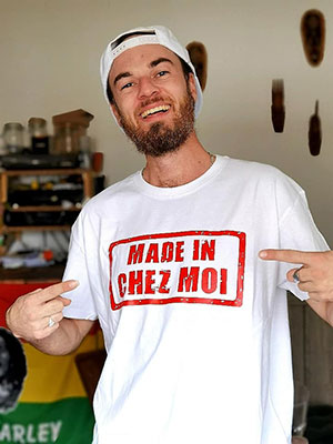 Little Kev: "La vie passe trop vite, alors essayons de ne pas gâcher notre temps qui est si précieux!"