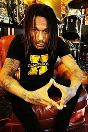 Daddy Mory: "Los Angeles c'était un truc de dingue, ce clip-là, je m'en rappellerai toujours, que de bons souvenirs!"